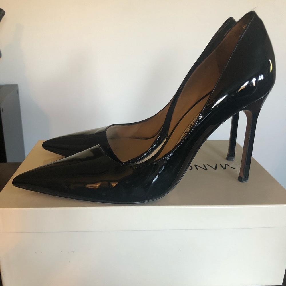 Manolo Blahnik Stresty Pumps